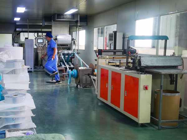 膏藥代加工如何貼牌生產(chǎn)？哪里找代加工廠家？