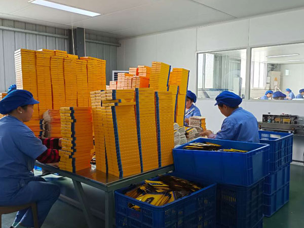 定制膏藥貼牌和代理膏藥貼品牌有何區(qū)別？答案來了！